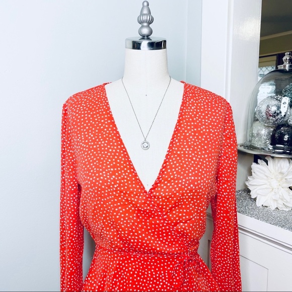 Lulu’s Red & White Polka Dot Love is Enough Wrap Top Blouse Small - Picture 5 of 11